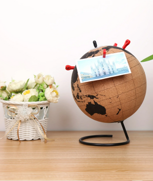 Kurken Wereldbol Memo Bord – Decoratieve Globe Prikbord voor Bureau en Reisherinneringen