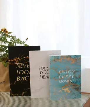 Set van 3 Decoratieve Faux Boeken – Designer Interieurdecoratie voor Salontafel en Boekenkast