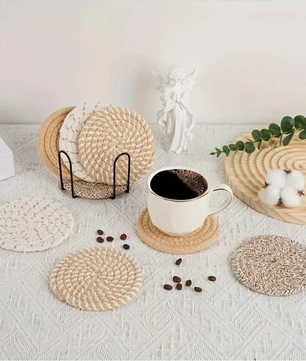 Set van 8 Gebreide Pannenonderzetters – Hittebestendige Tafelbeschermers met Spiraalpatroon