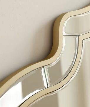 Grote Wandspiegel met Gouden Rand – Modern Decoratief Design Spiegel