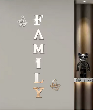 Acryl Spiegel Muursticker “Family” – 3D Letter Wanddecoratie met Vlinders