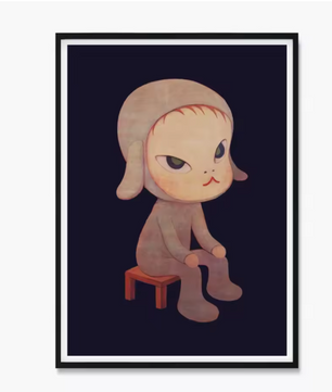 Japanse Cartoon Kunstposter op Canvas – Speelse Sleepwalking Doll Illustratie voor Kinderkamer of Woonruimte