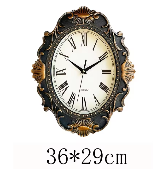 Vintage Europese Wandklok 35,6 cm – Klassieke Klok met Romeinse Cijfers