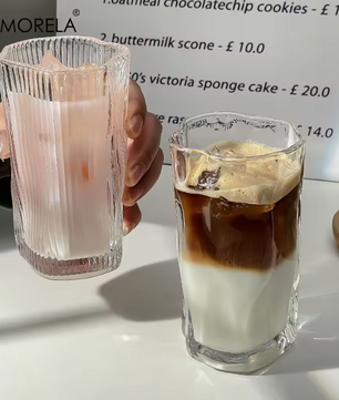 Twist Design Iced Coffee Glas – Modern Drinkglas voor Koude Dranken