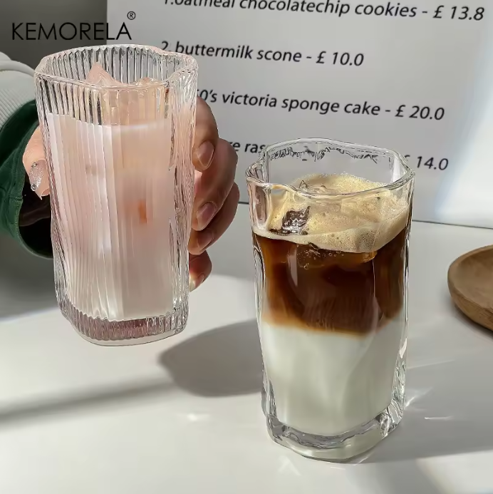 Twist Design Iced Coffee Glas – Modern Drinkglas voor Koude Dranken