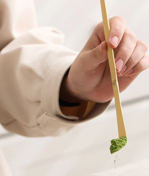 4-Delige Japanse Matcha Theeset – Bamboe Klopper, Kom en Lepel