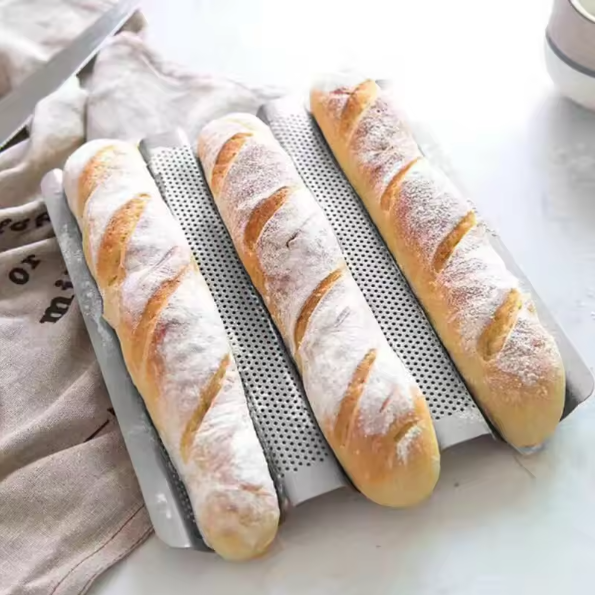 Baguette Bakvorm met Antiaanbaklaag – Geperforeerde Broodbakvorm voor Oven