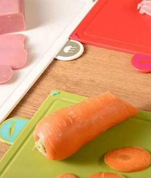 Set van 4 Kleurgecodeerde Snijplanken met Opbergstandaard – Antislip Keuken Hakborden