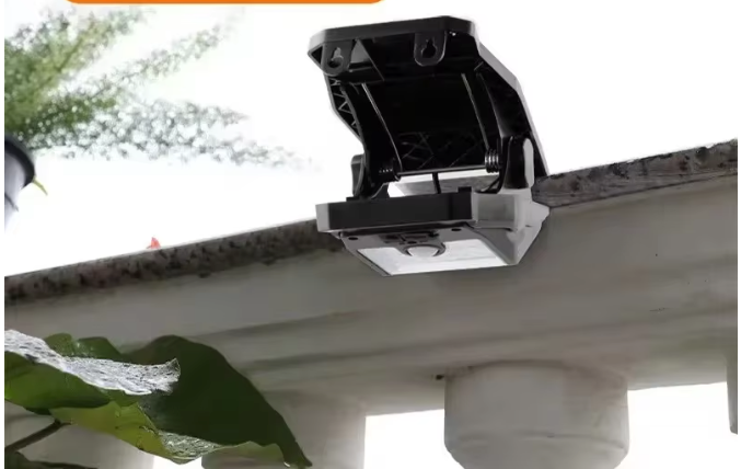 Solar Clip Lamp met Bewegingssensor – 58 LED Draadloze Hekverlichting voor Tuin en Patio