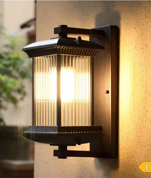 Metalen Buitenwandlamp met Glas – Waterdichte Wandverlichting voor Tuin en Balkon