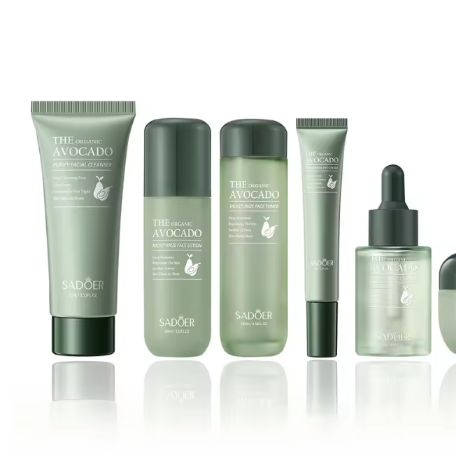Avocado Gezichtsverzorging Set – 6-Delige Hydraterende Skincare Set met Cleanser, Serum en Crème