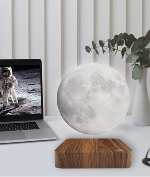 Magnetisch Zwevende Maanlamp – 3D LED Tafellamp met 360° Rotatie en Houten Basis