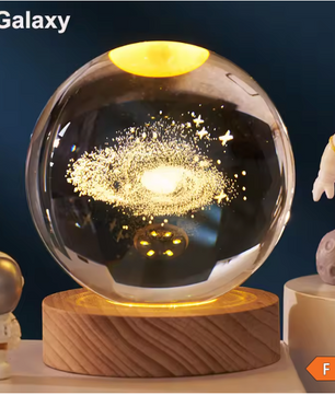 3D Kristallen Bol Zonnestelsel LED Lamp – Decoratieve Kristal Globe met Houten Basis