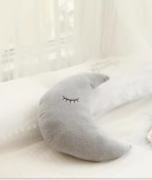 Pluche Wolk Maan Ster Kussen – Zacht Decoratief Kinderkussen met Regen Druppel Ontwerp