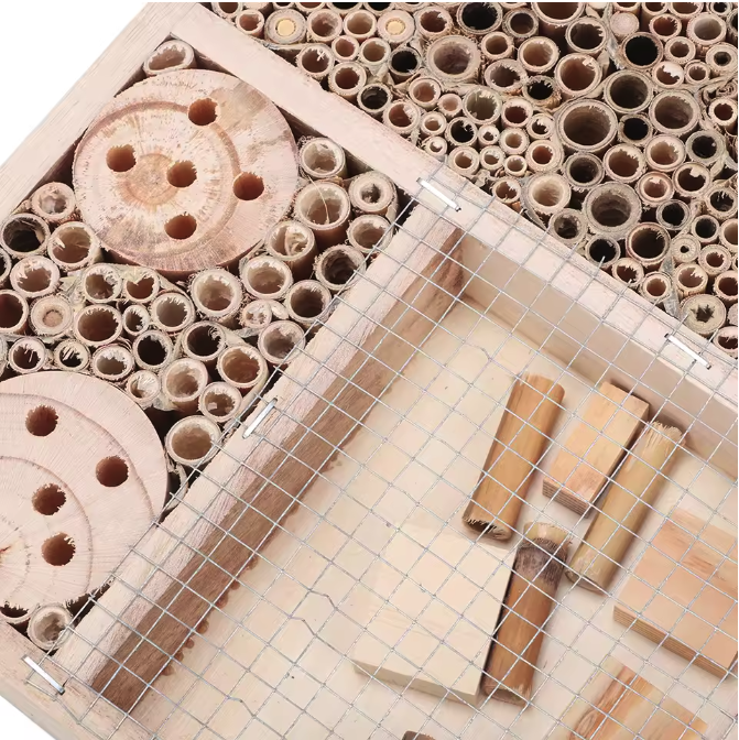 Houten Bijenhuis voor Tuin – Insectenhotel voor Bijen en Nuttige Insecten