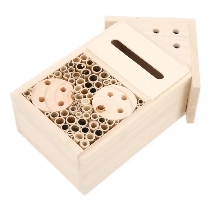 Houten Insectenhotel voor Tuin – Bijenhuis voor Vlinders en Lieveheersbeestjes