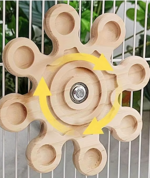 Houten Roterend Kauwspeeltje – Hangende Spinner voor Kleine Dieren