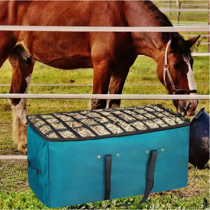 Ophangbare Hooizak voor Paarden en Vee – Grote Voerzak voor Stal en Weide