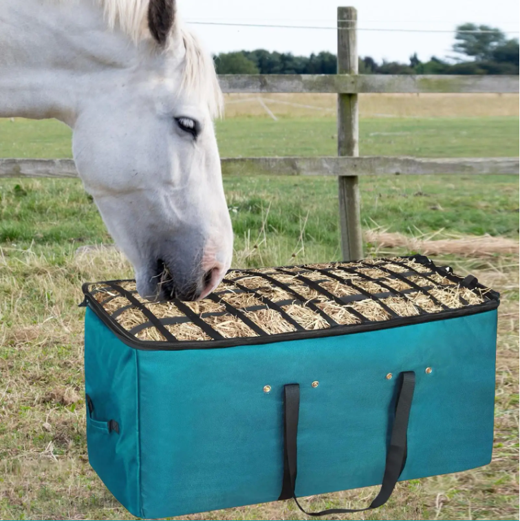 Ophangbare Hooizak voor Paarden en Vee – Grote Voerzak voor Stal en Weide