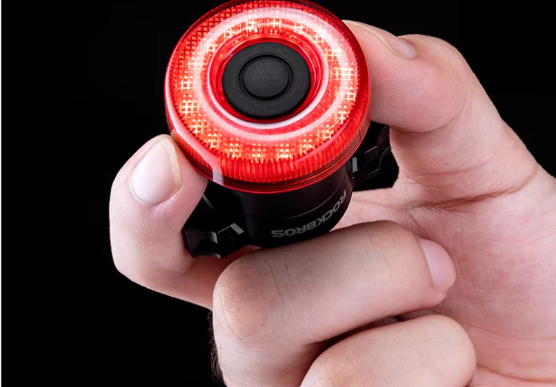 Slim Fiets Achterlicht – USB-C Oplaadbaar, Waterdicht en Krachtige LED Verlichting