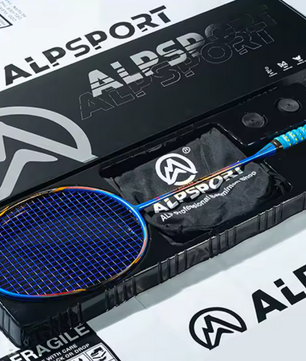Ultralicht Badminton Racket 52g – Carbon Fiber + Titanium, 28LBS
