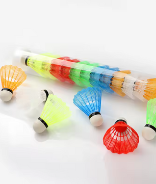 Set van 6 of 12 Badminton Shuttlecocks – Kleurrijke Shuttles met Foam Kop voor Outdoor Spel en Training