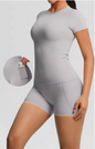 Dames Sportset 2-Delig – Yoga Shirt en High Waist Shorts voor Fitness en Workout