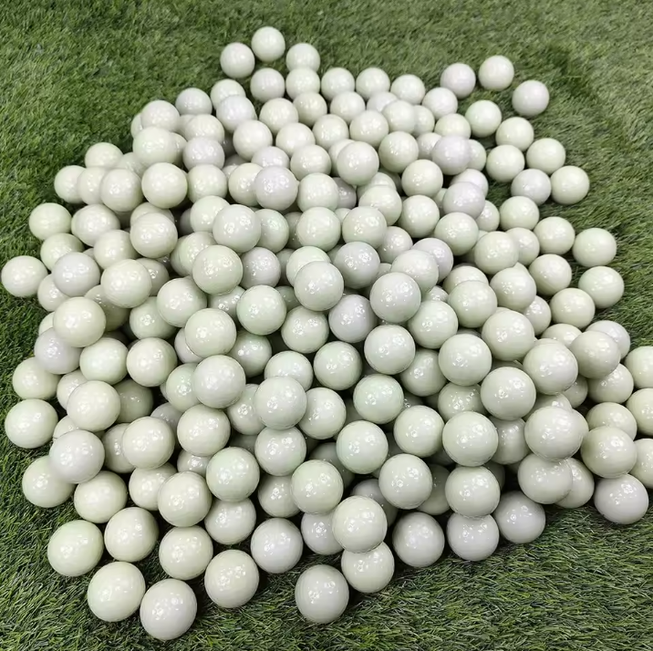Set van 10 Glow Golfballen – Lichtabsorberend en Fluorescerend voor Nachtgolf