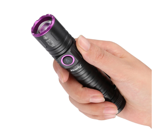 UV LED Zaklamp – Oplaadbare Blacklight 365/395nm met Zoom en Type-C