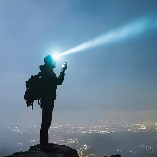Krachtige LED Hoofdlamp 4000LM – Oplaadbare USB-C Hoofdlamp met 9 Lichtstanden en Magneet