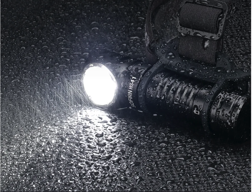 Krachtige LED Hoofdlamp 4000LM – Oplaadbare USB-C Hoofdlamp met 9 Lichtstanden en Magneet