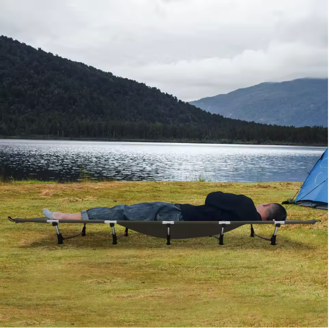 Ultralicht Opvouwbaar Campingbed – Compact Draagbaar Slaapbed voor Kamperen en Reizen (150 kg Belastbaar)
