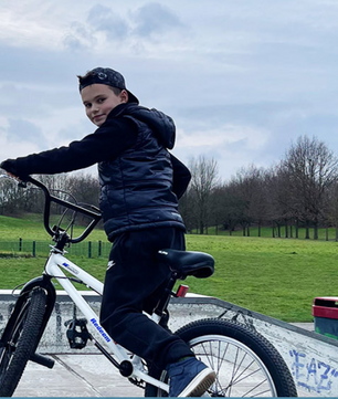 Kinder BMX Fiets 20 Inch – Freestyle Bike met Gyro en 4 Pegs