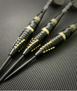 Stalen Dartpijlen Set van 3 – Lichtgewicht Darts met Vervangbare Shafts en Opbergdoos