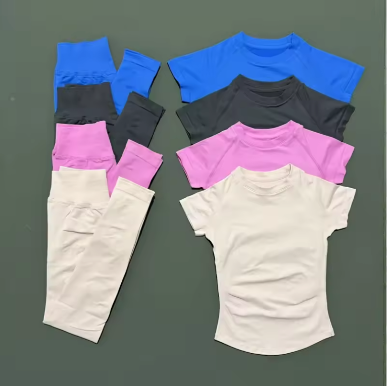 2-Delige Dames Sportset – Naadloze Yoga Top met Korte Mouwen en Fitness Legging voor Workout