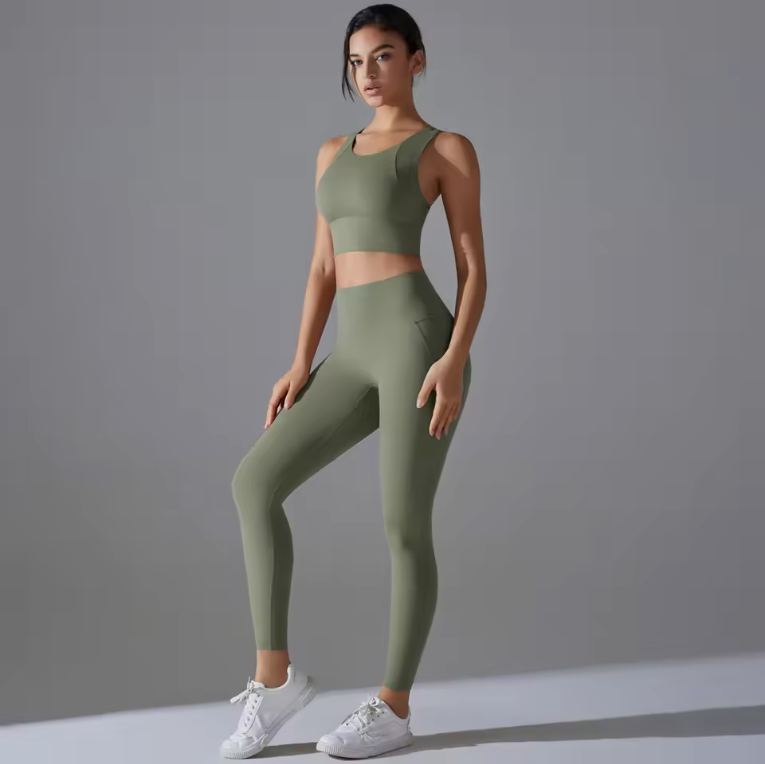 Yogaset Dames – Crop Top, Schokbestendige Sportbeha en Trainingsbroek, Comfortabele Fitness Outfit