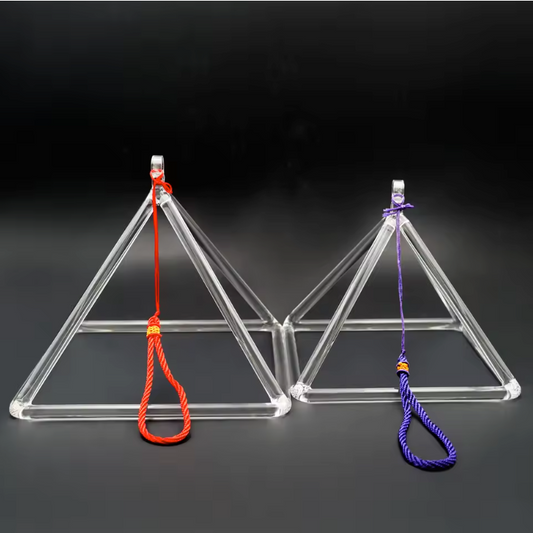 Kristallen Klankpiramide – Quartz Sound Healing Instrument voor Meditatie en Yoga