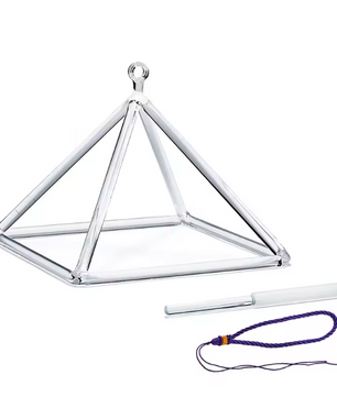 Kristallen Klankpiramide – Quartz Sound Healing Instrument voor Meditatie en Yoga