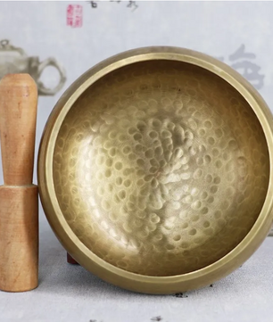 Tibetaanse Klankschaal – Handgemaakte Messing Singing Bowl met Sanskriet Design voor Meditatie en Yoga