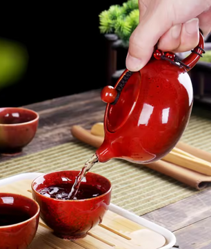 Draagbare Kung Fu Theeset met Reistas – Keramische Theepot en 4 Kopjes, Compact en Stijlvol