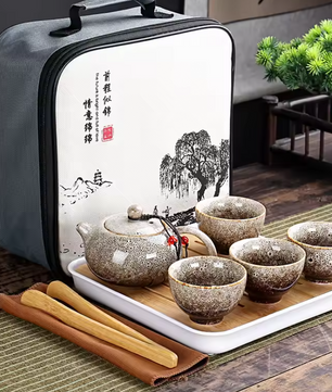 Draagbare Kung Fu Theeset met Reistas – Keramische Theepot en 4 Kopjes, Compact en Stijlvol