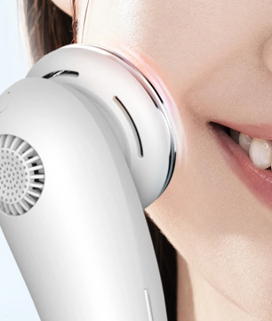 EMS Gezichtsmassager met LED Lichttherapie – Anti-Aging en Huidversteviging Apparaat