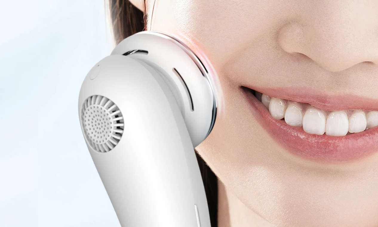 EMS Gezichtsmassager met LED Lichttherapie – Anti-Aging en Huidversteviging Apparaat