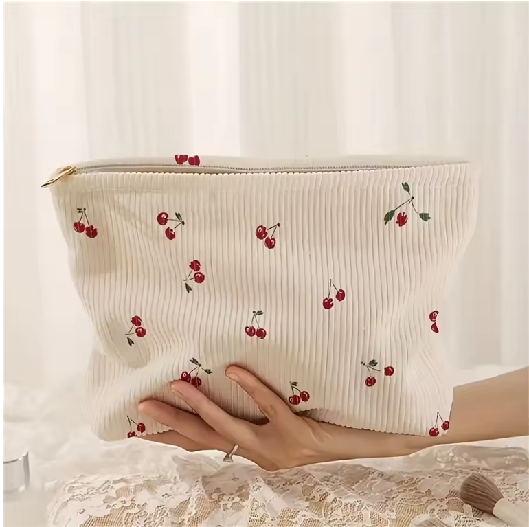 Make-up Tas met Kersenprint – Corduroy Toilettas met Rits