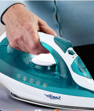 Mini Stoomstrijkijzer 1600W – Draagbaar met Keramische Zool
