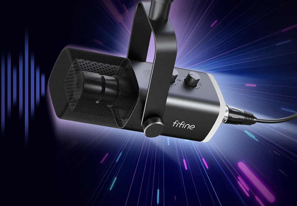 USB/XLR Microfoon Kit met Arm – RGB Gaming en Streaming Set