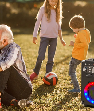 Karaoke Speaker met 3 Microfoons – Bluetooth Party Speaker LED