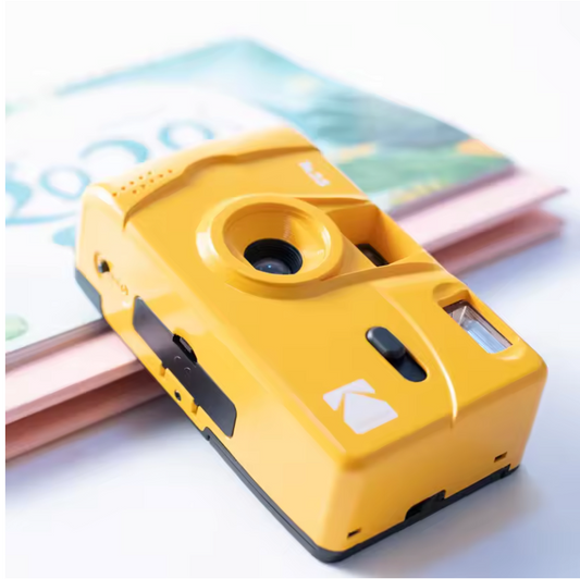 Retro Analoge Filmcamera met Flitser – Herbruikbare 35mm Camera