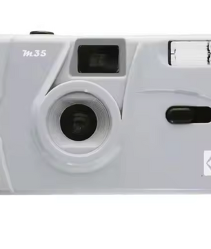 Retro Analoge Filmcamera met Flitser – Herbruikbare 35mm Camera