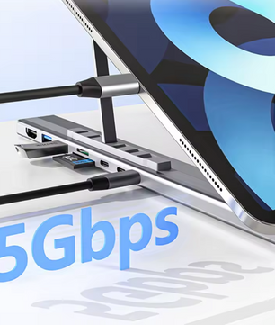 8-in-1 Laptop Standaard met USB-C Hub – Verstelbaar, 4K HDMI en Snellaadfunctie